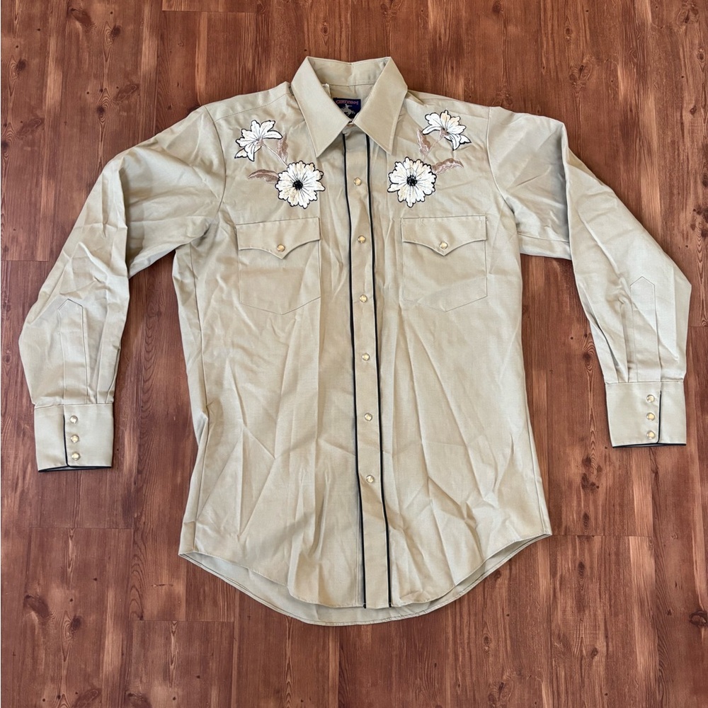 Men’s Chute #1 Beige Western Shirt With Pearlescent Buttons & Flower Embroidery